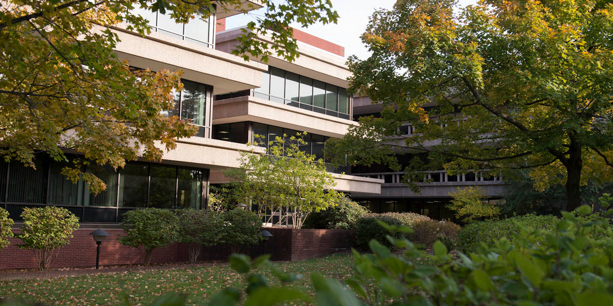 Exterior view of SIUE's Peck Hall.