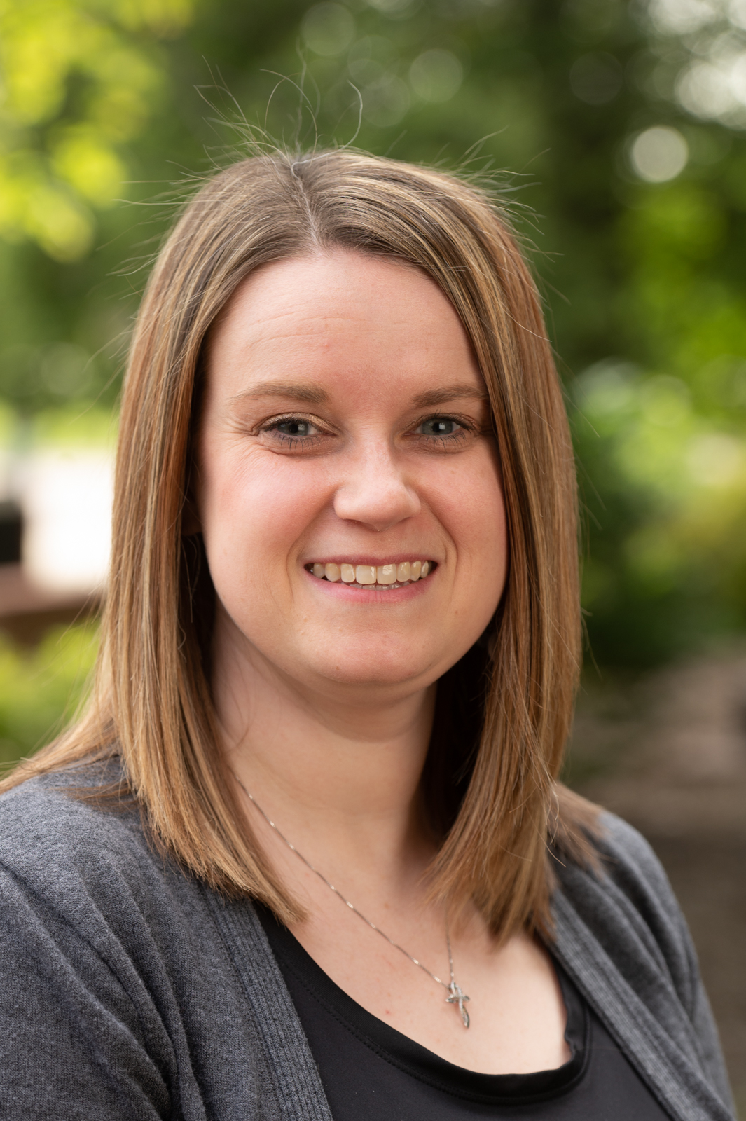 A portrait photo of Leslie Brock, MBA, MS Ed.